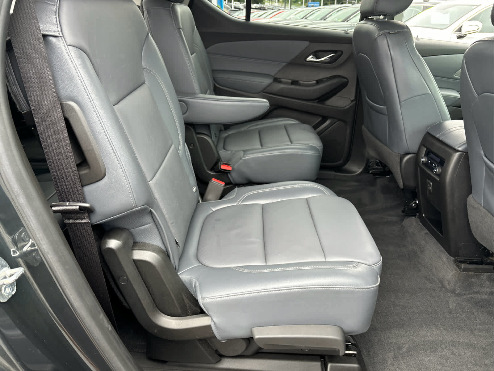Certified 2019 Chevrolet Traverse LT w/ LPO, Floor Liner Package AWD/4WD image 24