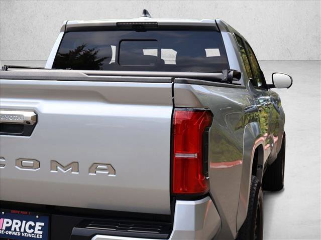 Used 2024 Toyota Tacoma Limited w/ Limited Package (LT) AWD/4WD image 7