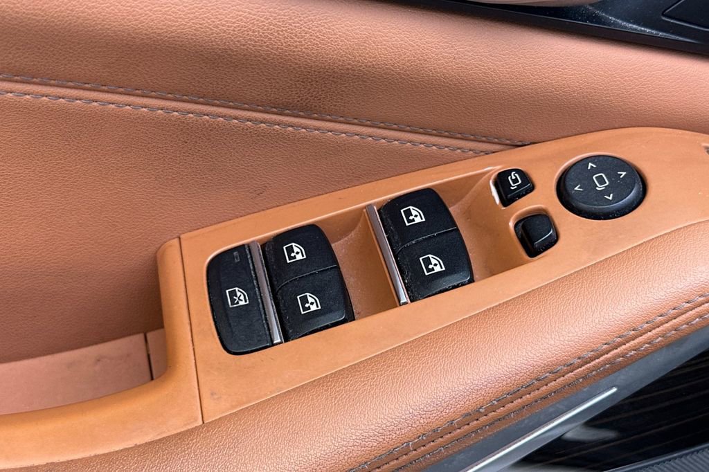 Used 2023 BMW X5 xDrive45e w/ Executive Package image 11