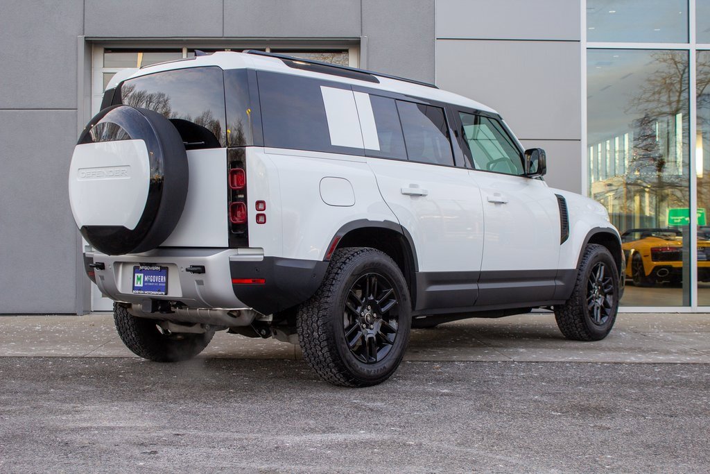 Used 2025 Land Rover Defender 110 S image 10