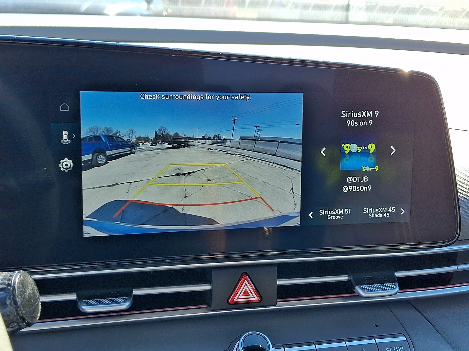 Certified 2024 Hyundai Elantra SEL image 24