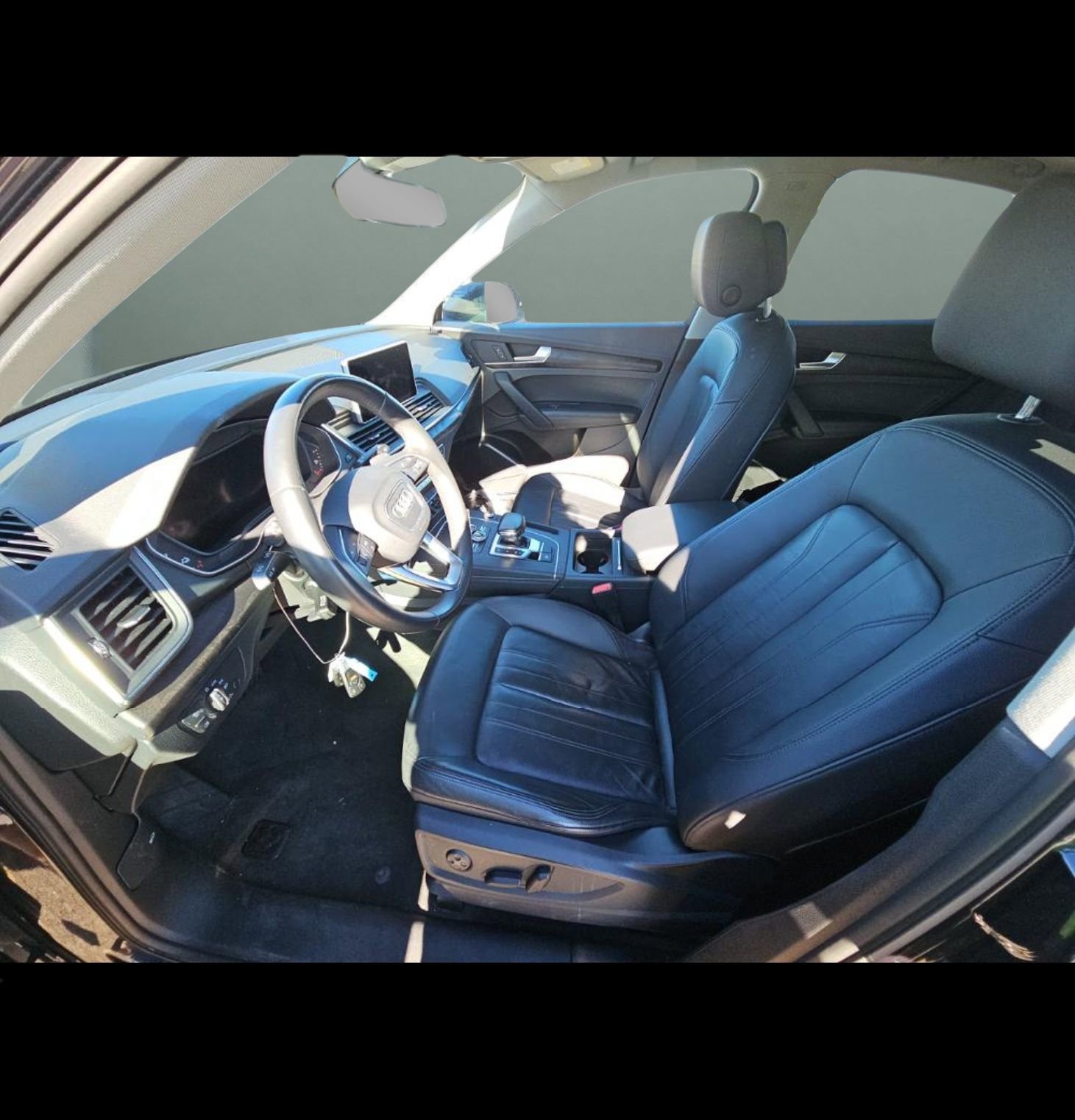 Used 2020 Audi Q5 e Premium Plus w/ Premium Plus Package image 13