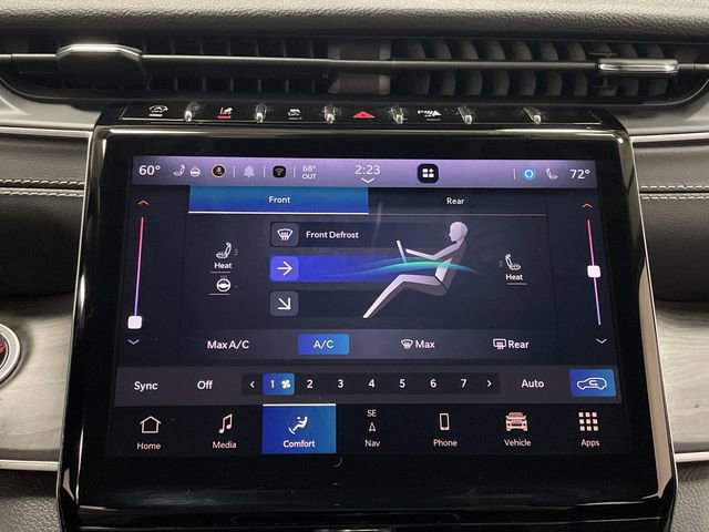 Used 2023 Jeep Grand Cherokee L Limited image 19