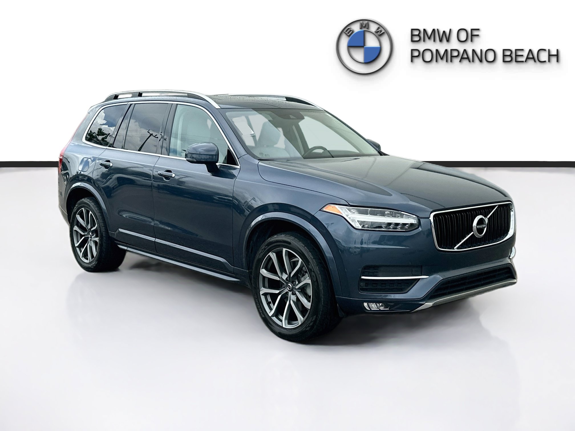 Used 2019 Volvo XC90 T5 Momentum w/ Protection Package Premier