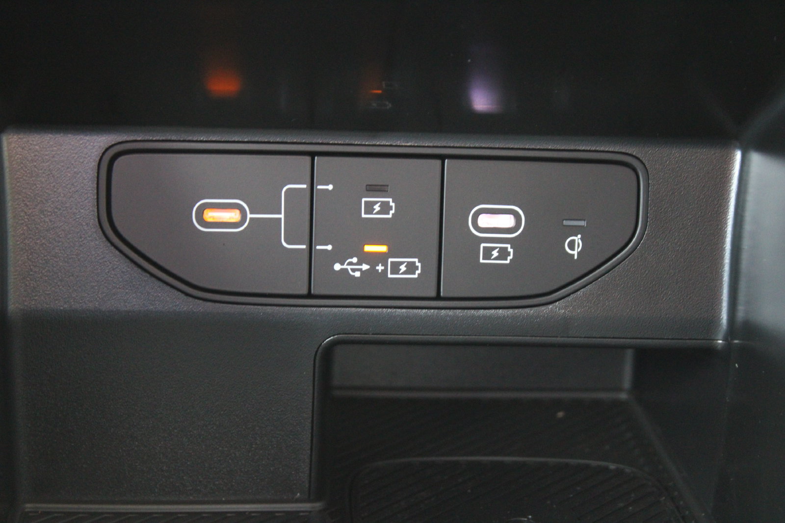Certified 2026 Kia Sorento S AWD/4WD image 38