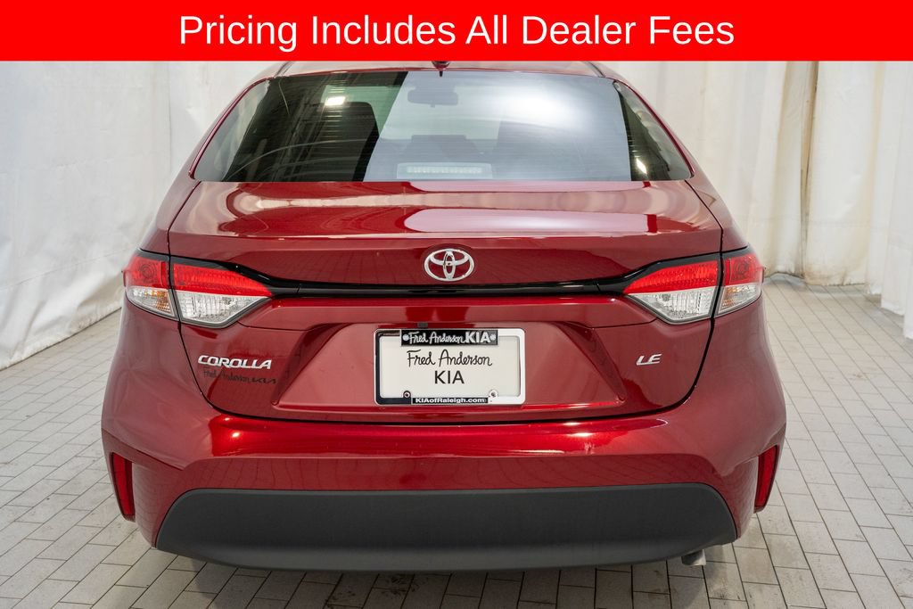 Used 2023 Toyota Corolla LE FWD image 4