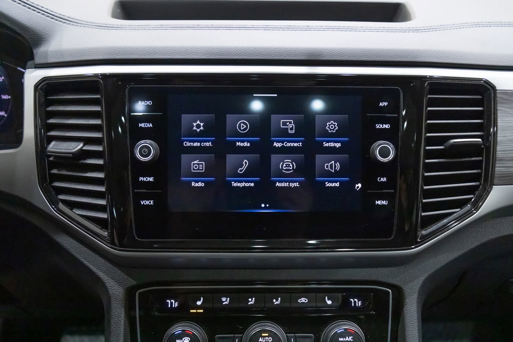 Used 2023 Volkswagen Atlas Cross Sport SE w/ Panoramic Sunroof Package image 23