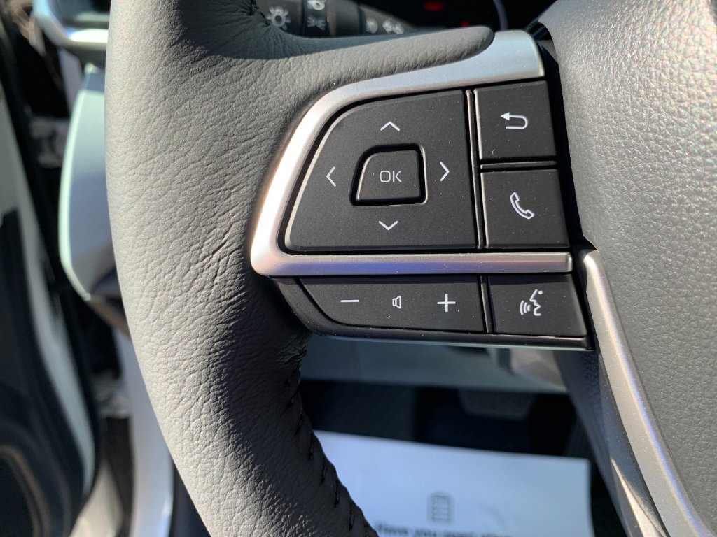 New 2026 Toyota Sienna XLE AWD/4WD image 27