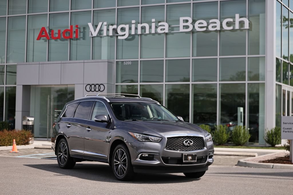 Used 2019 INFINITI QX60 Luxe w/ Sensory Package AWD/4WD image 1