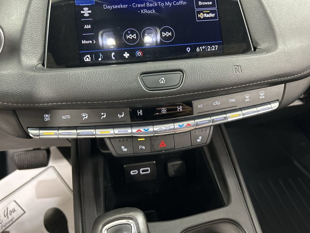 Used 2019 Cadillac XT4 Premium Luxury w/ Cold Weather Package AWD/4WD image 16