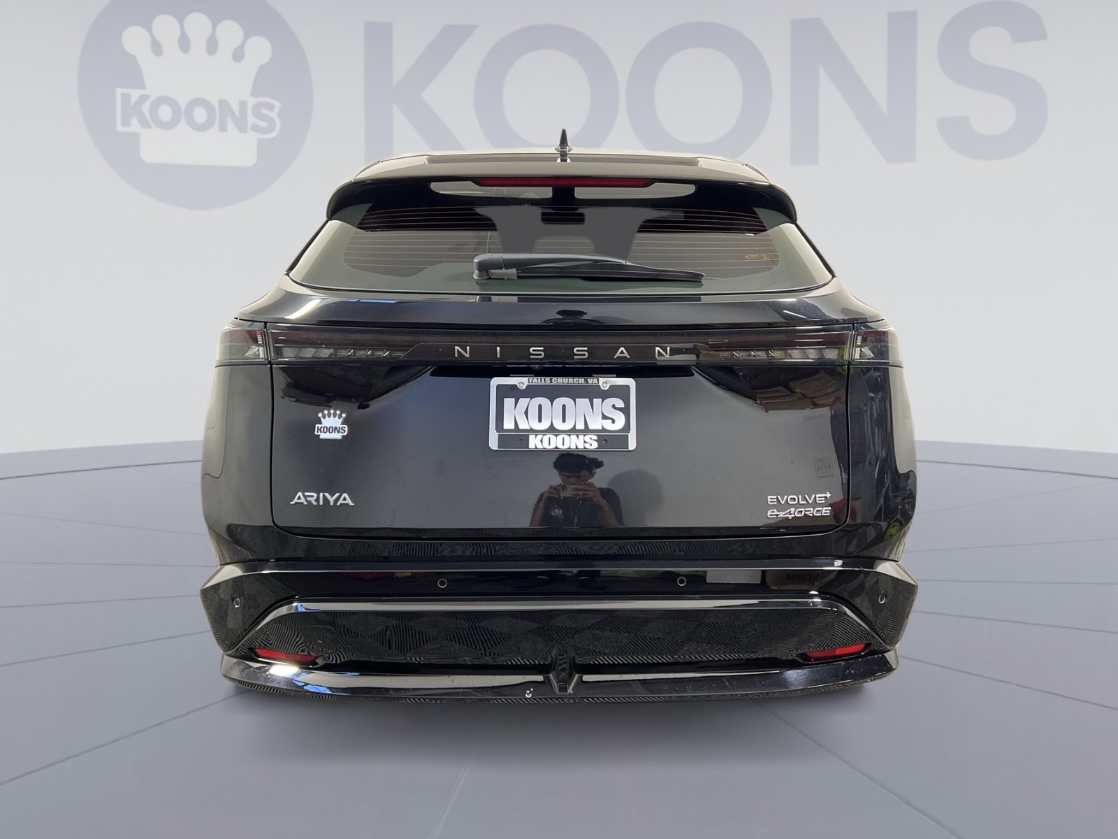 Used 2023 Nissan Ariya AWD image 10