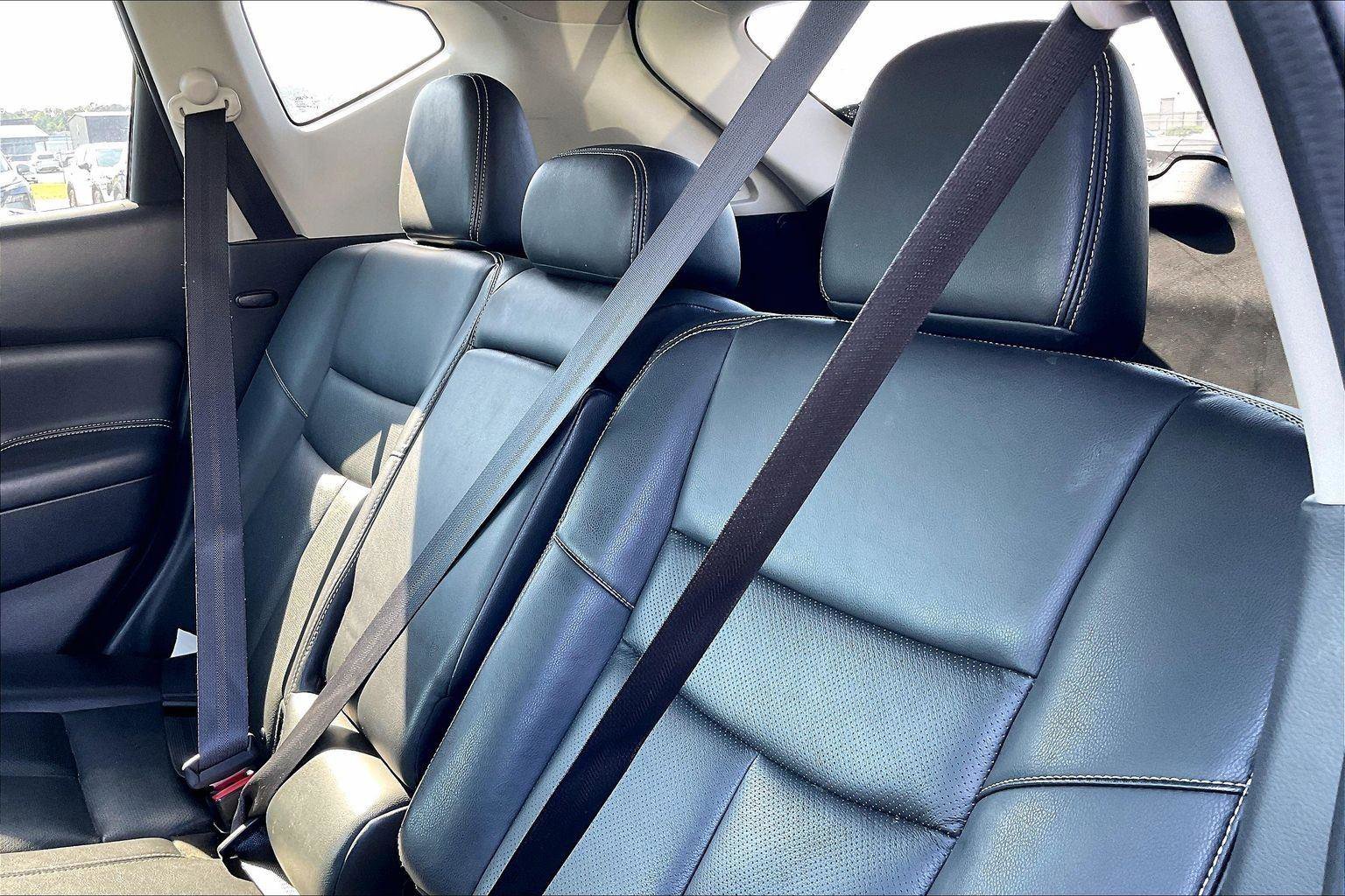 Used 2018 Nissan Murano SL w/ Midnight Edition Package FWD image 5