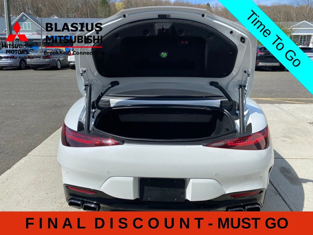 Used 2022 Mercedes-Benz SL 55 AMG 4MATIC w/ Driver Assistance Package image 29