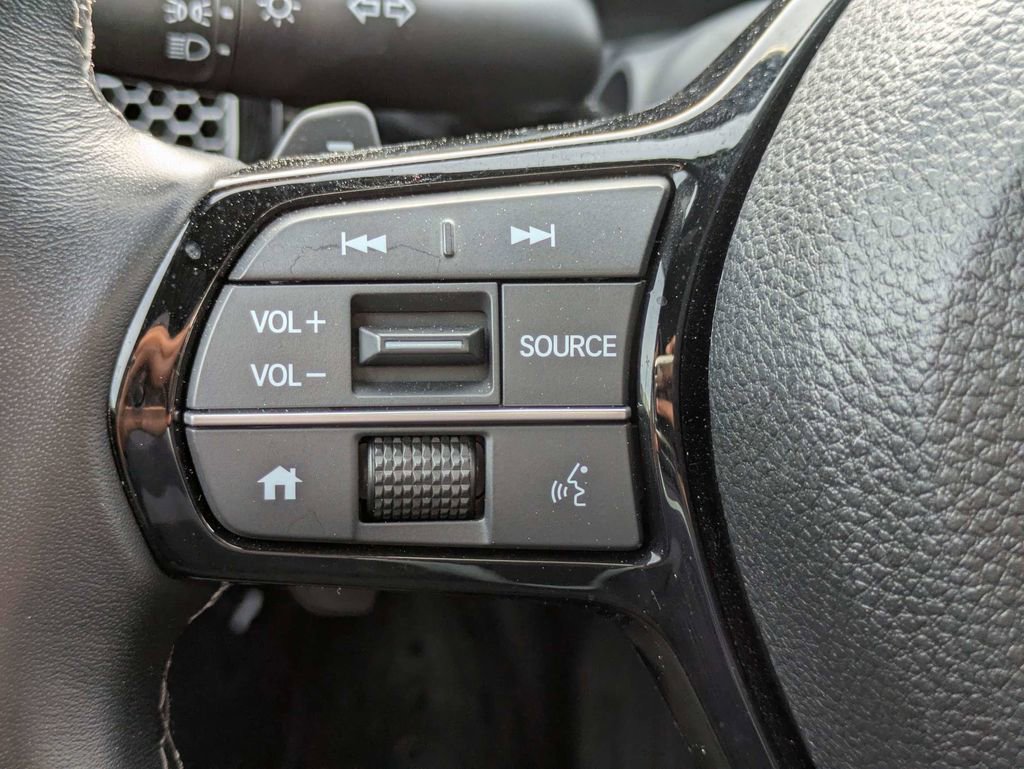 Used 2023 Honda Civic Sport image 24
