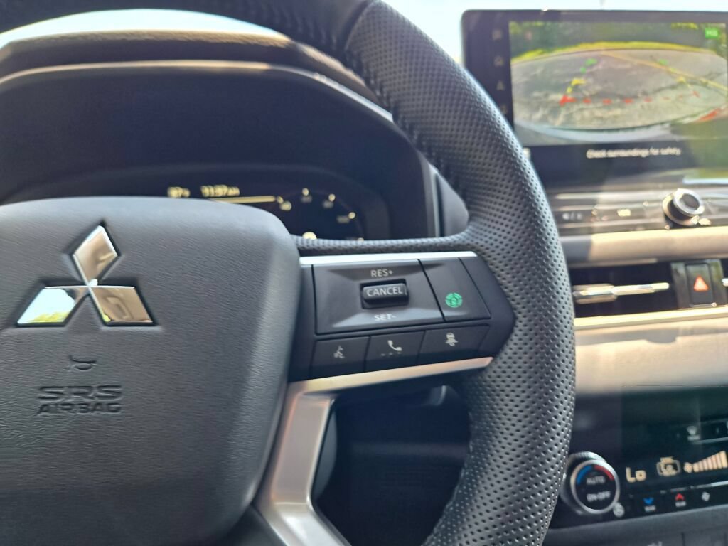 New 2026 Mitsubishi Outlander SEL AWD/4WD image 31