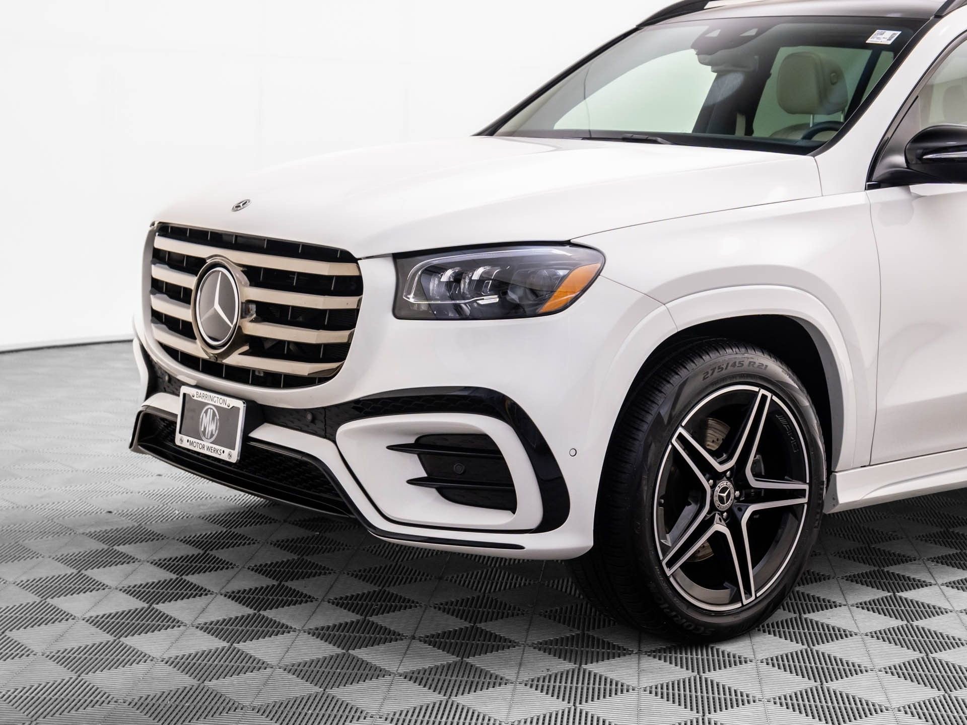 Used 2025 Mercedes-Benz GLS 450 4MATIC image 38