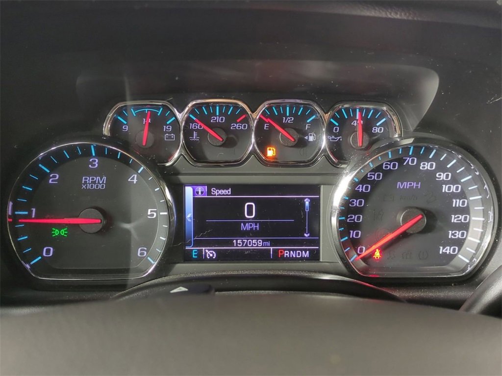 Used 2015 Chevrolet Suburban LT image 11