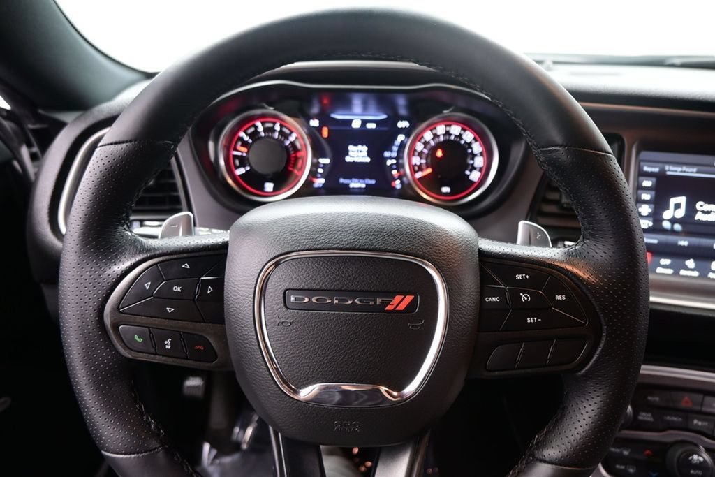 Used 2022 Dodge Challenger R/T Scat Pack w/ Driver Convenience Group RWD image 14