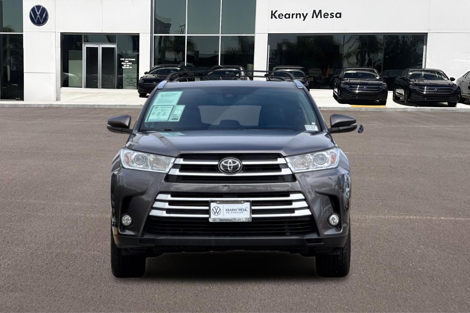 Used 2017 Toyota Highlander XLE image 9