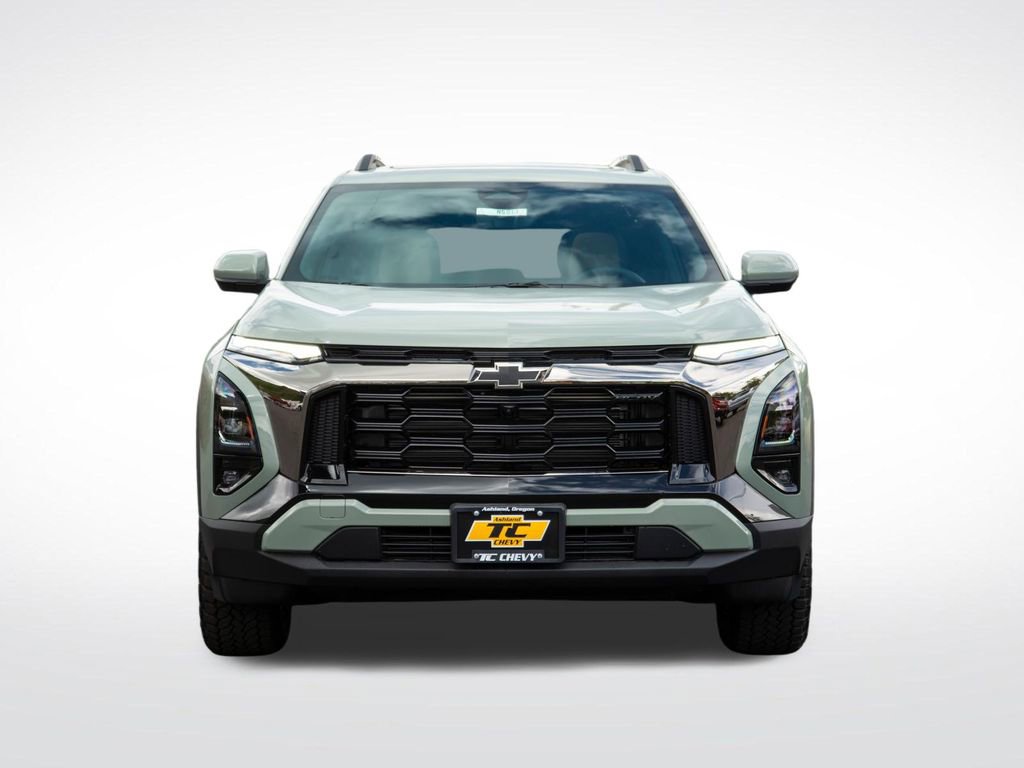 New 2026 Chevrolet Equinox ACTIV w/ Convenience Package III AWD/4WD image 2