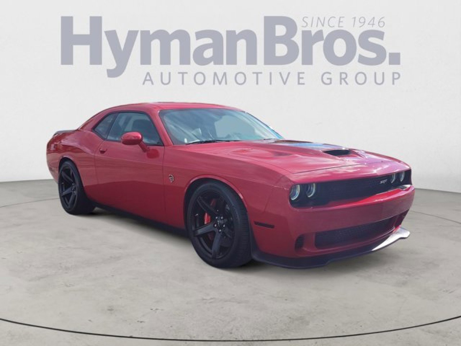 Used 2017 Dodge Challenger SRT Hellcat image 1