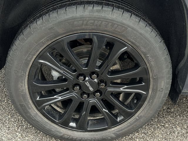 Certified 2023 GMC Acadia SLT w/ Elevation Edition image 34