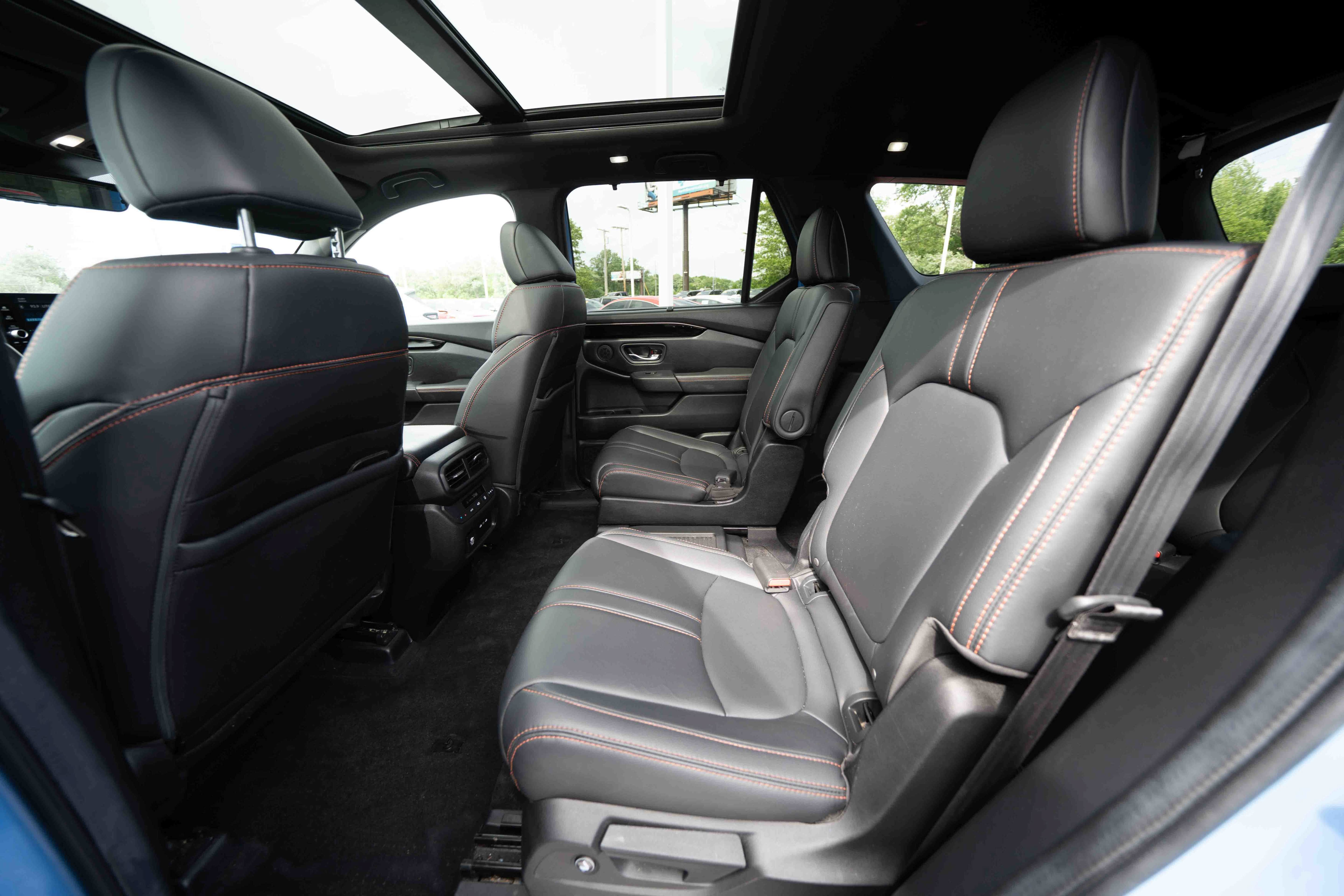 Used 2024 Honda Pilot TrailSport image 23