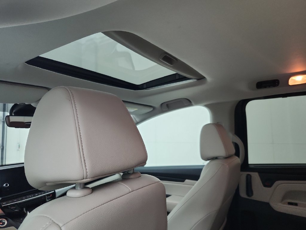 Used 2025 Honda Odyssey EX-L image 23