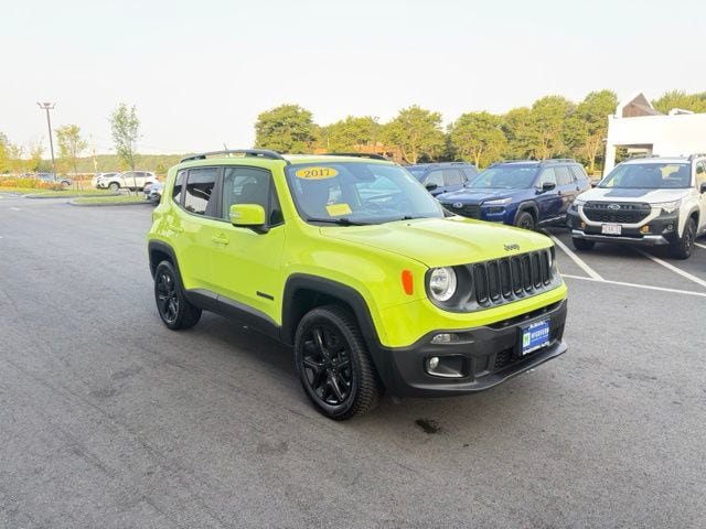 Used 2017 Jeep Renegade Altitude AWD/4WD image 3