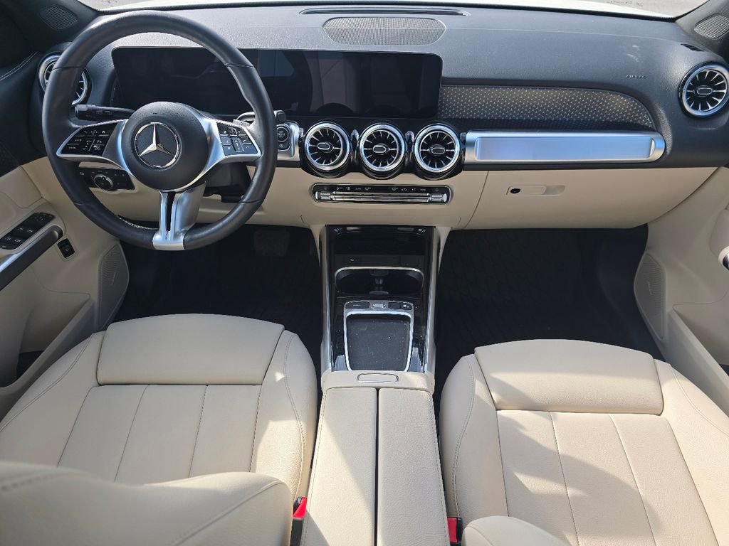Certified 2024 Mercedes-Benz GLB 250 4MATIC image 23