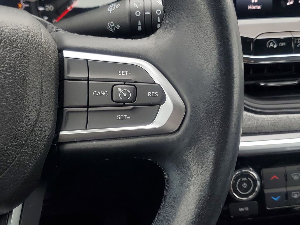 Used 2022 Jeep Compass Latitude image 19