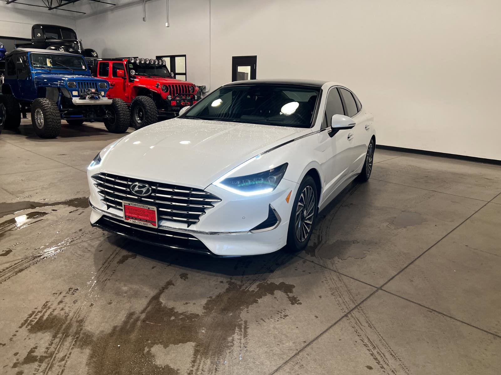 Used 2021 Hyundai Sonata Limited FWD image 7