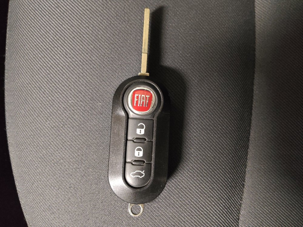 Used 2016 FIAT 500 Pop image 32