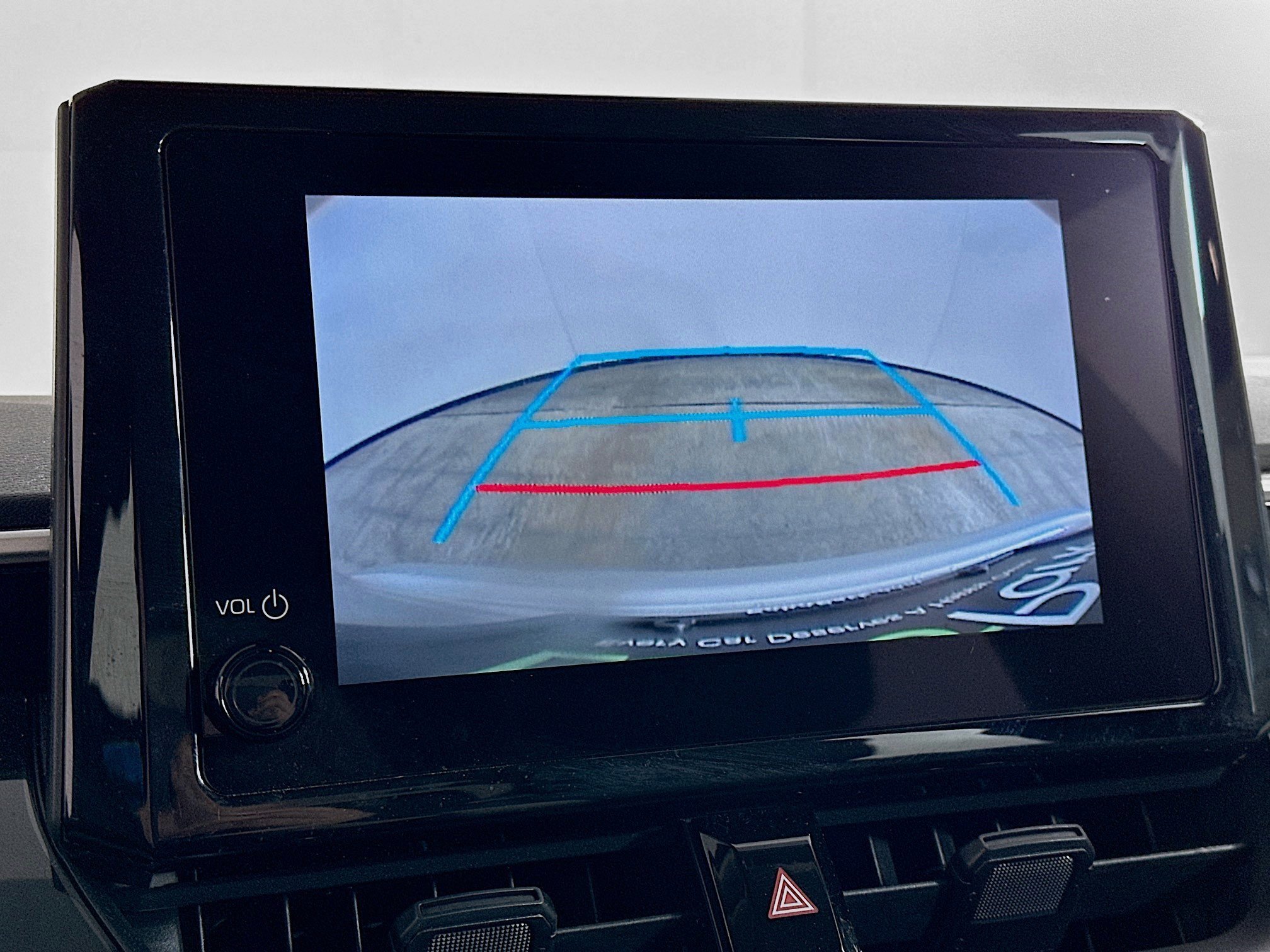 Used 2025 Toyota Corolla LE image 22