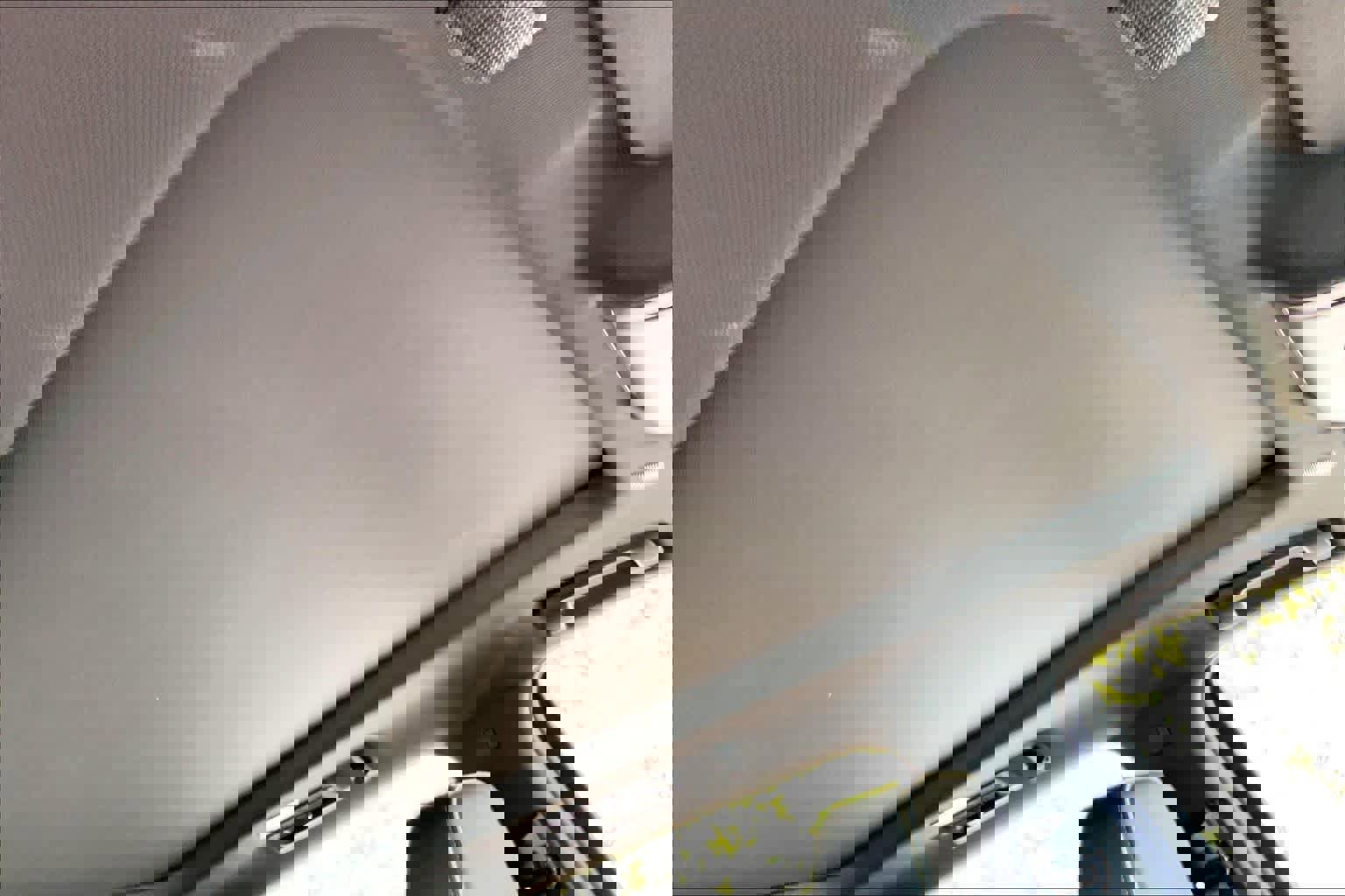 Used 2023 GMC Yukon XL SLT w/ SLT Premium Package image 16