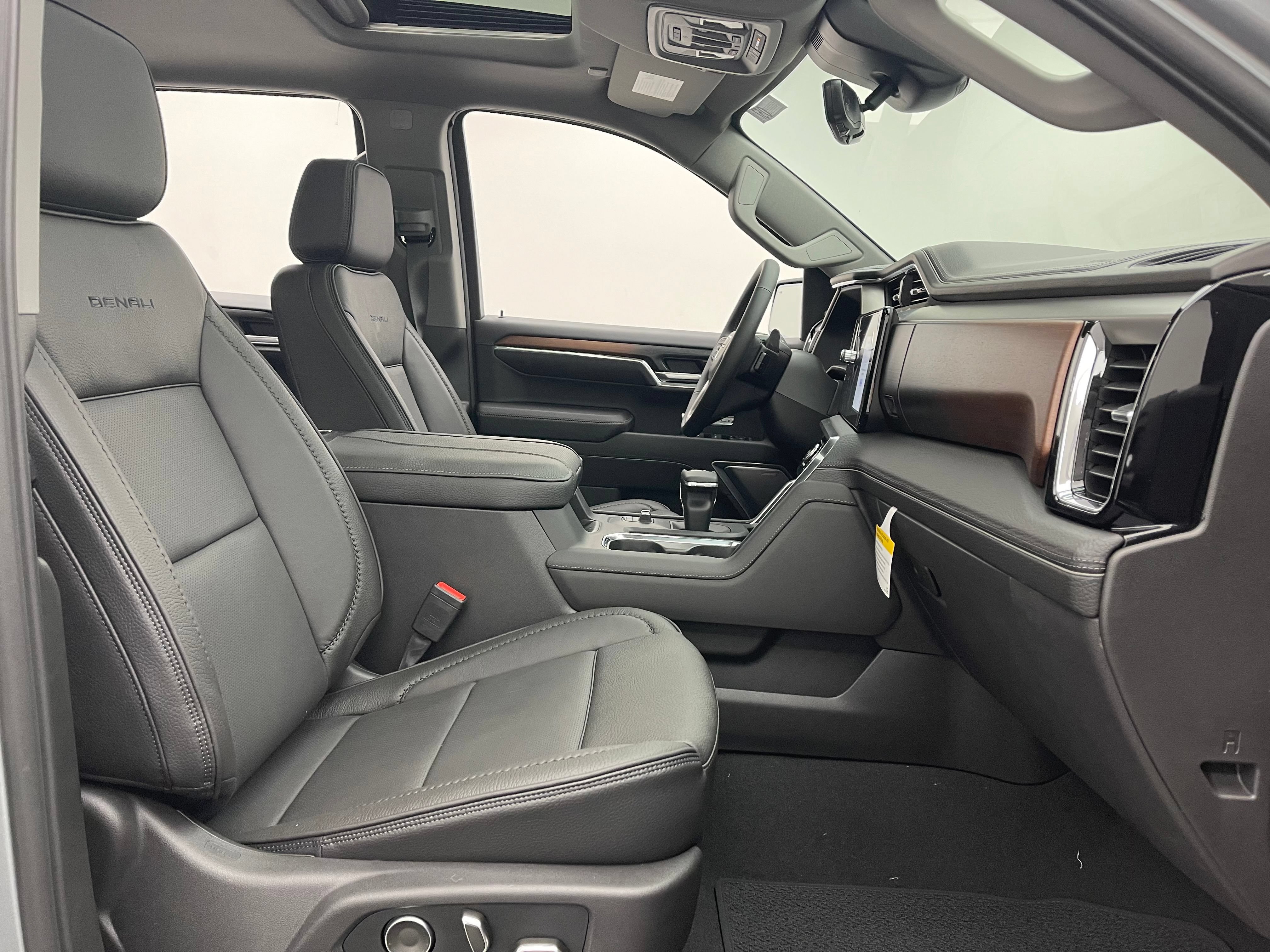New 2026 GMC Sierra 1500 Denali w/ Denali Reserve Package AWD/4WD image 35