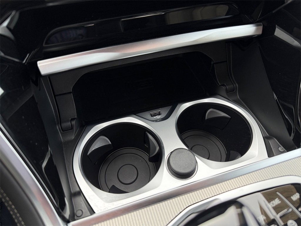 Used 2026 BMW M850i xDrive Convertible image 27