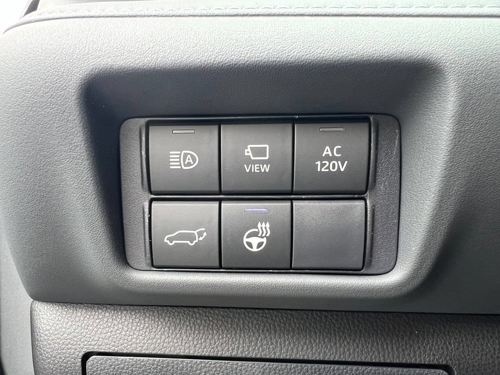New 2026 Toyota Highlander Platinum AWD/4WD image 34