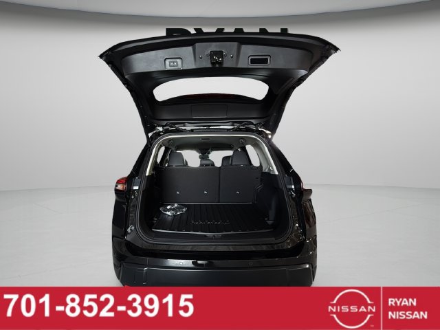New 2026 Nissan Rogue SV w/ Rock Creek Premium Package AWD/4WD image 33