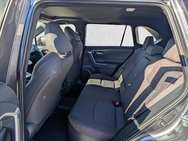 New 2025 Toyota RAV4 SE image 15