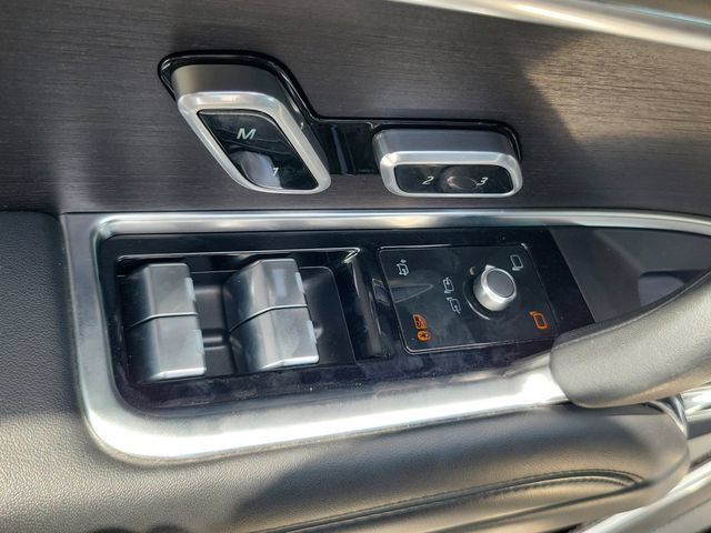 Used 2023 Land Rover Range Rover SE AWD/4WD image 19