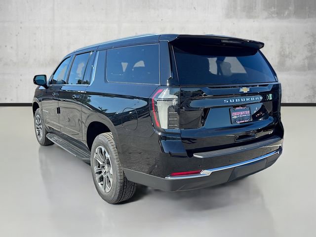 New 2026 Chevrolet Suburban LT image 7