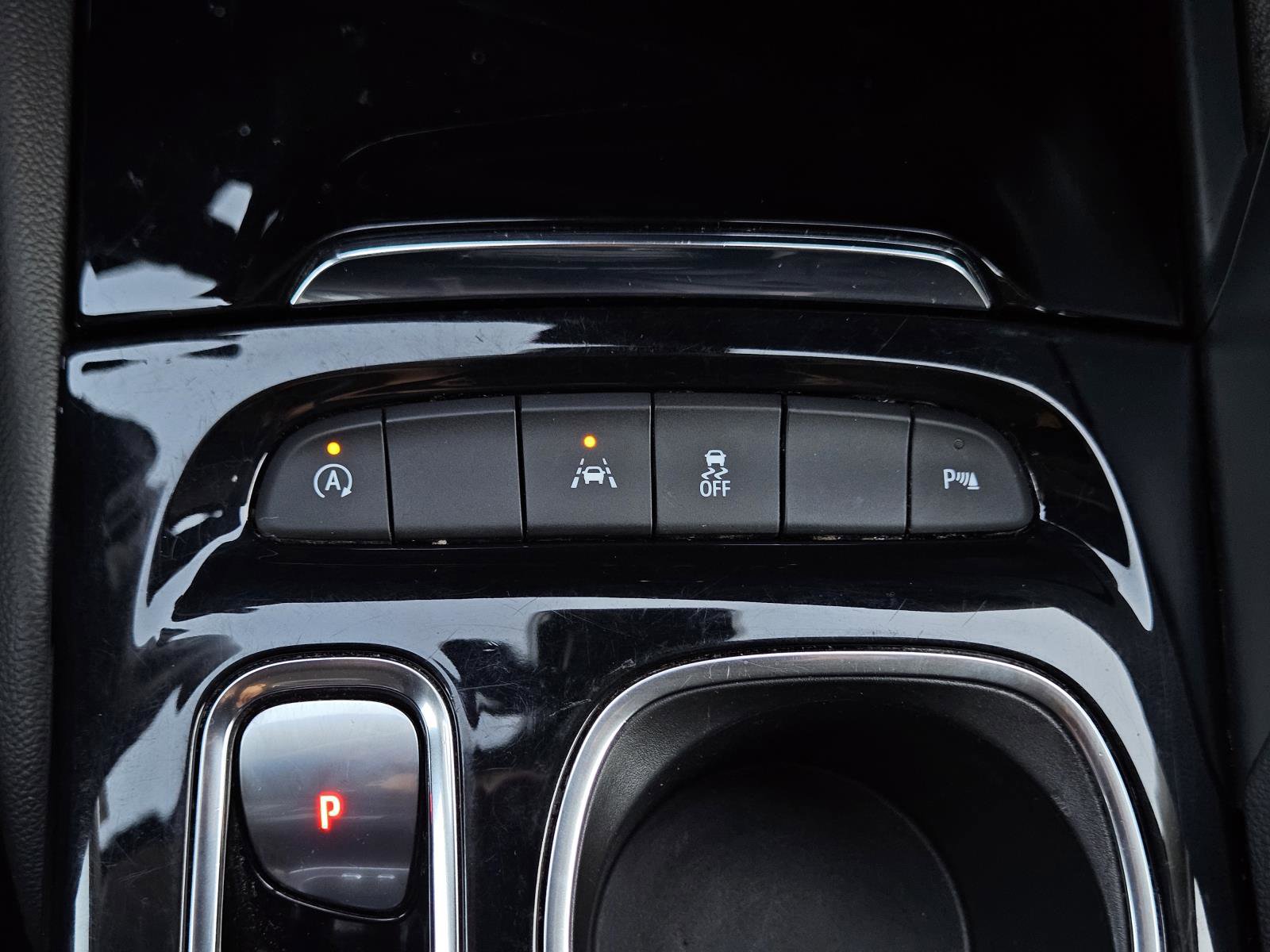 Used 2023 Buick Envision Essence image 22