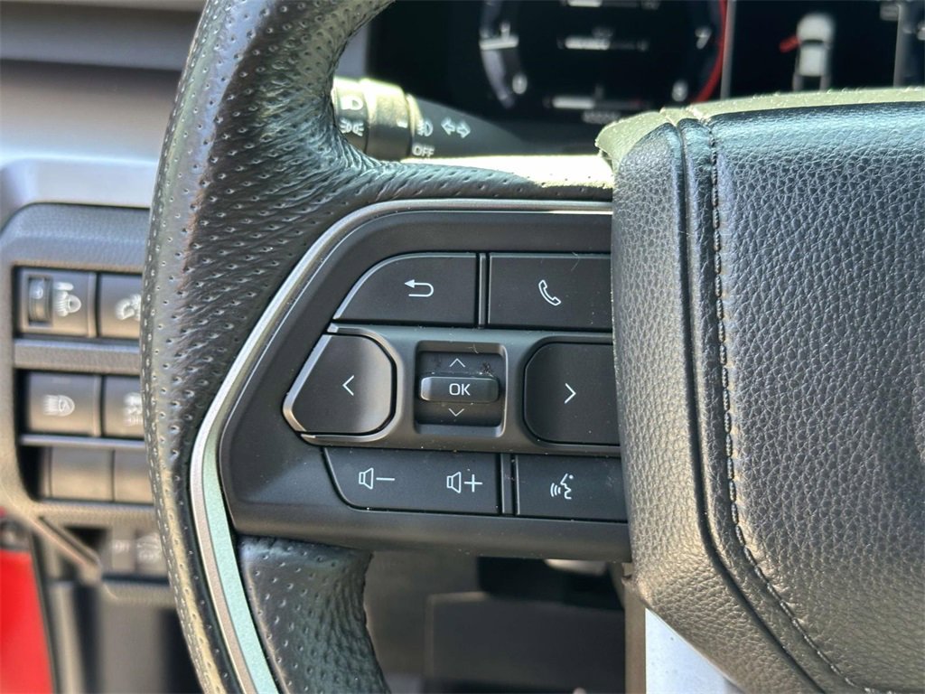 Used 2024 Toyota Tacoma TRD Sport image 9