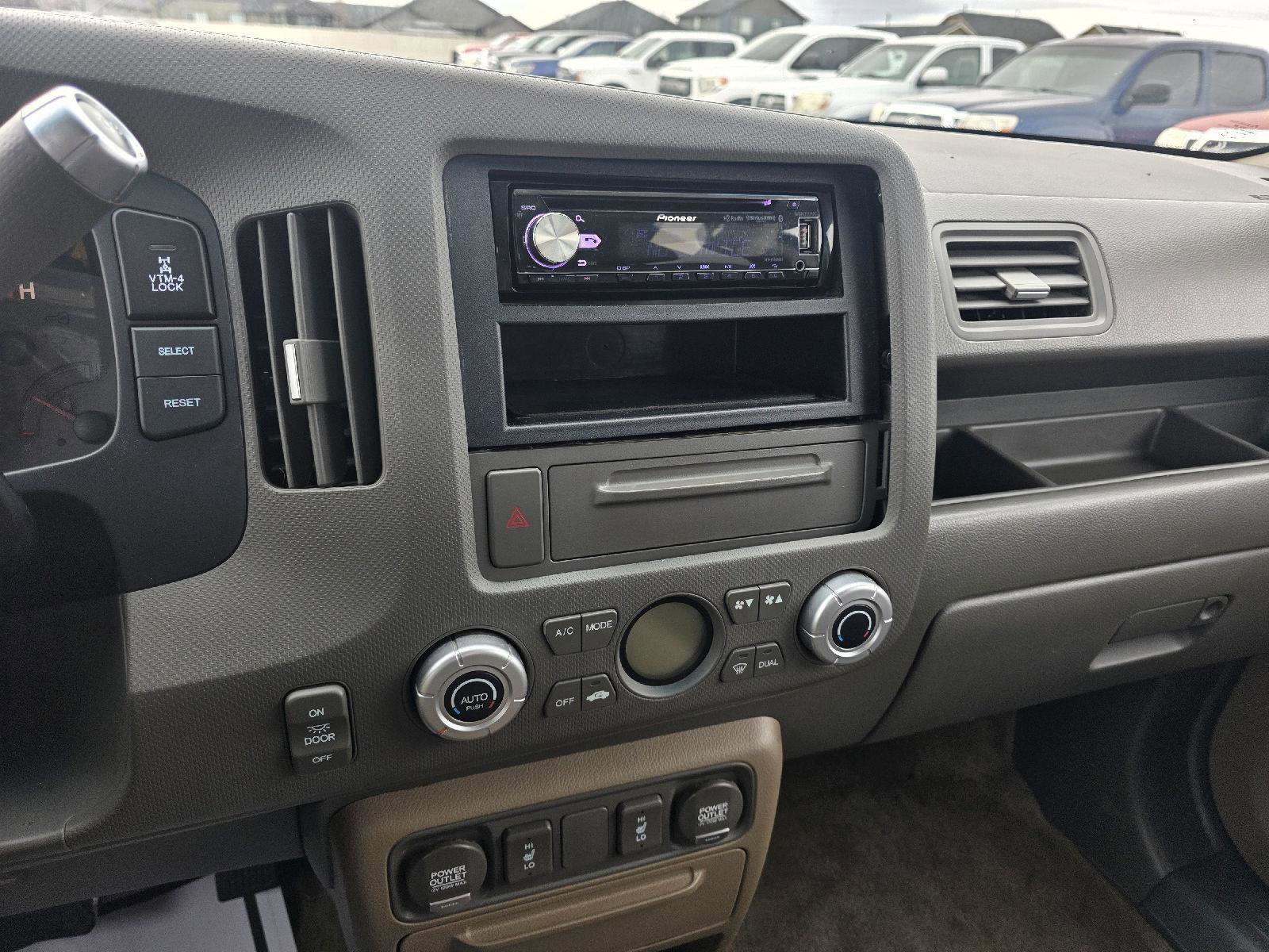 Used 2006 Honda Ridgeline RTL image 15
