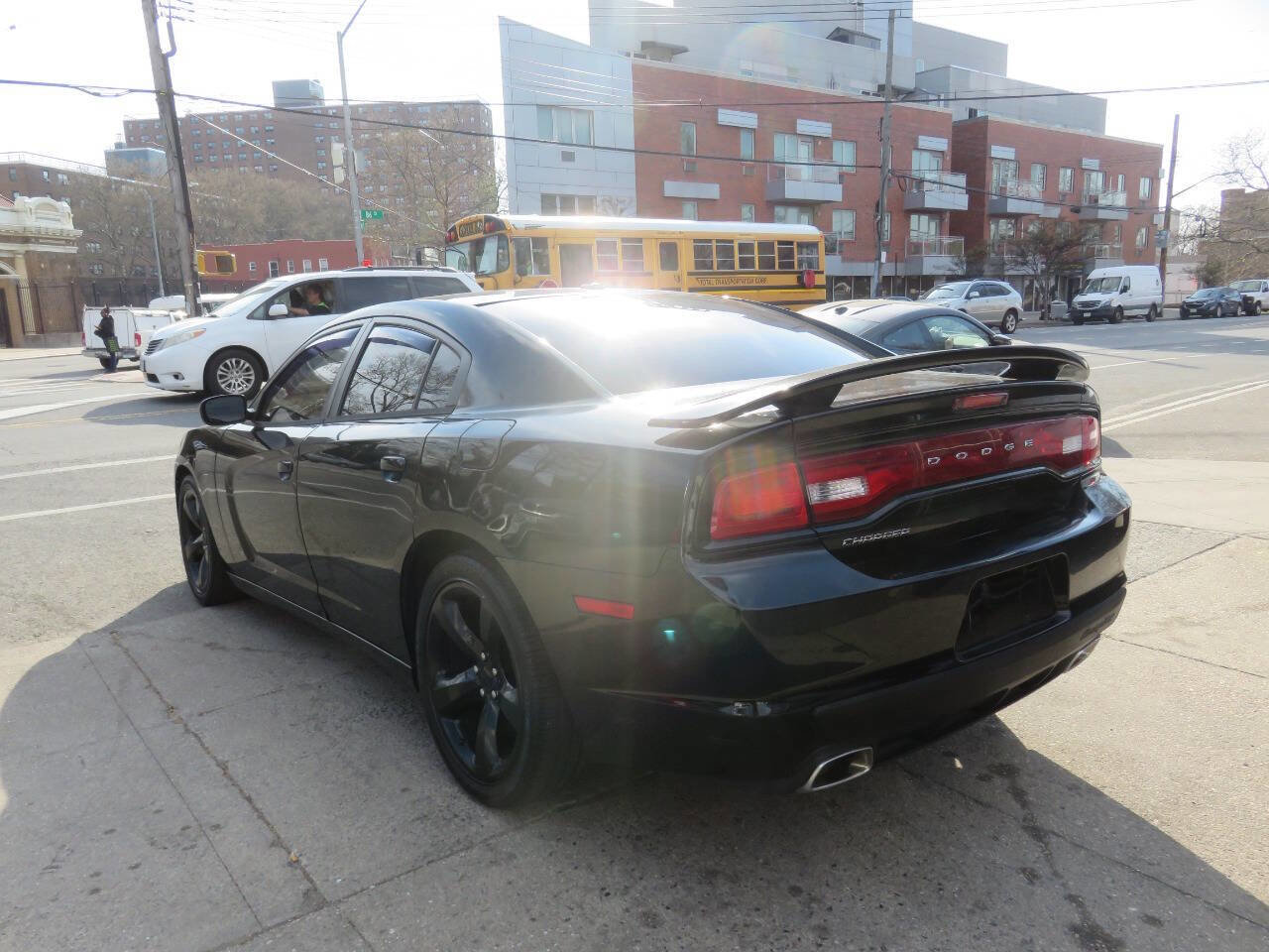 Used 2014 Dodge Charger SXT Plus RWD image 4