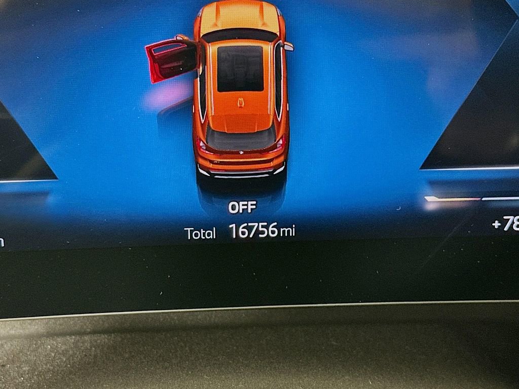 Used 2024 BMW X1 xDrive28i image 16