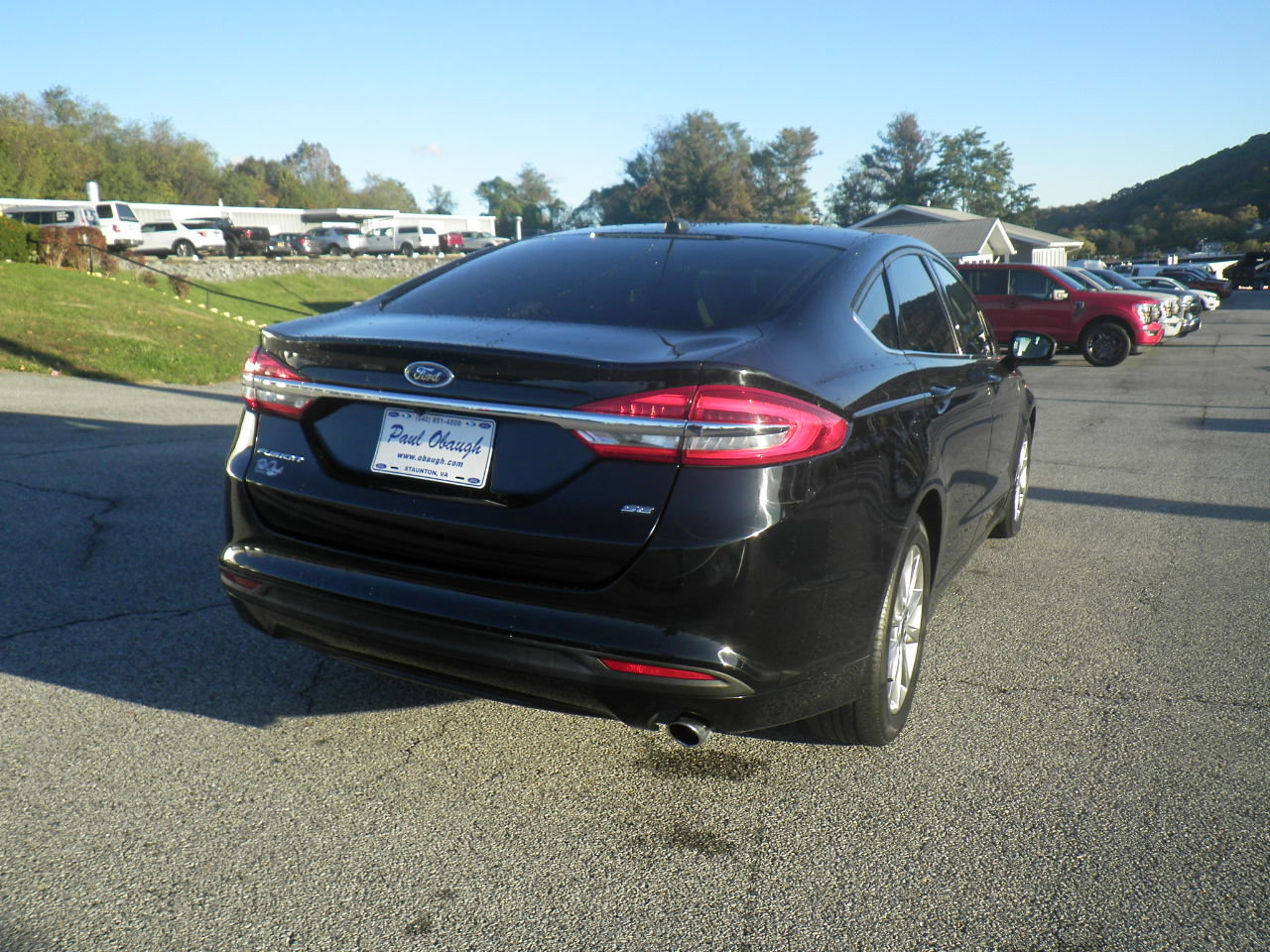 Used 2017 Ford Fusion SE image 6