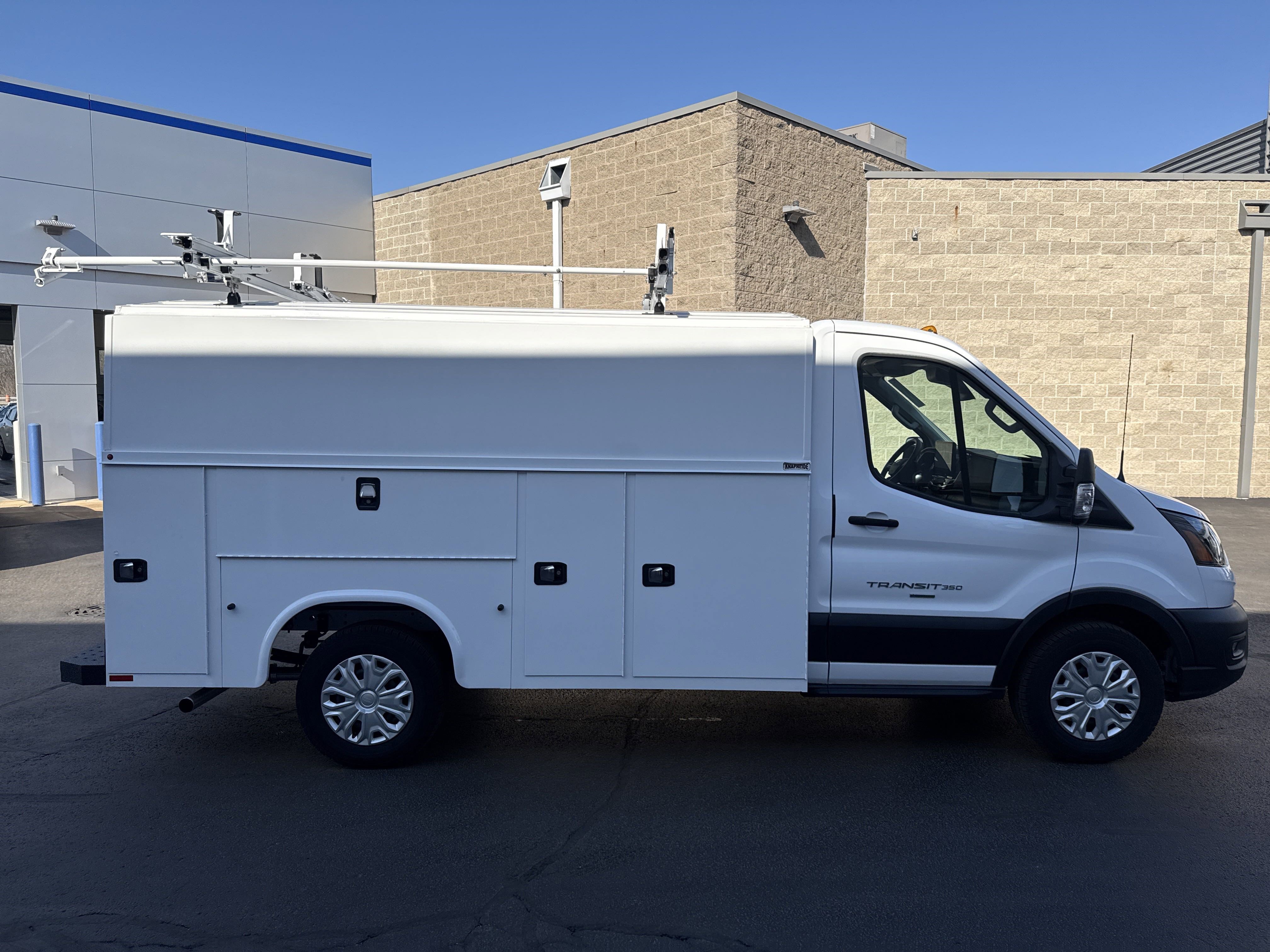 Used 2024 Ford Transit 350 w/ Interior Upgrade Package image 10