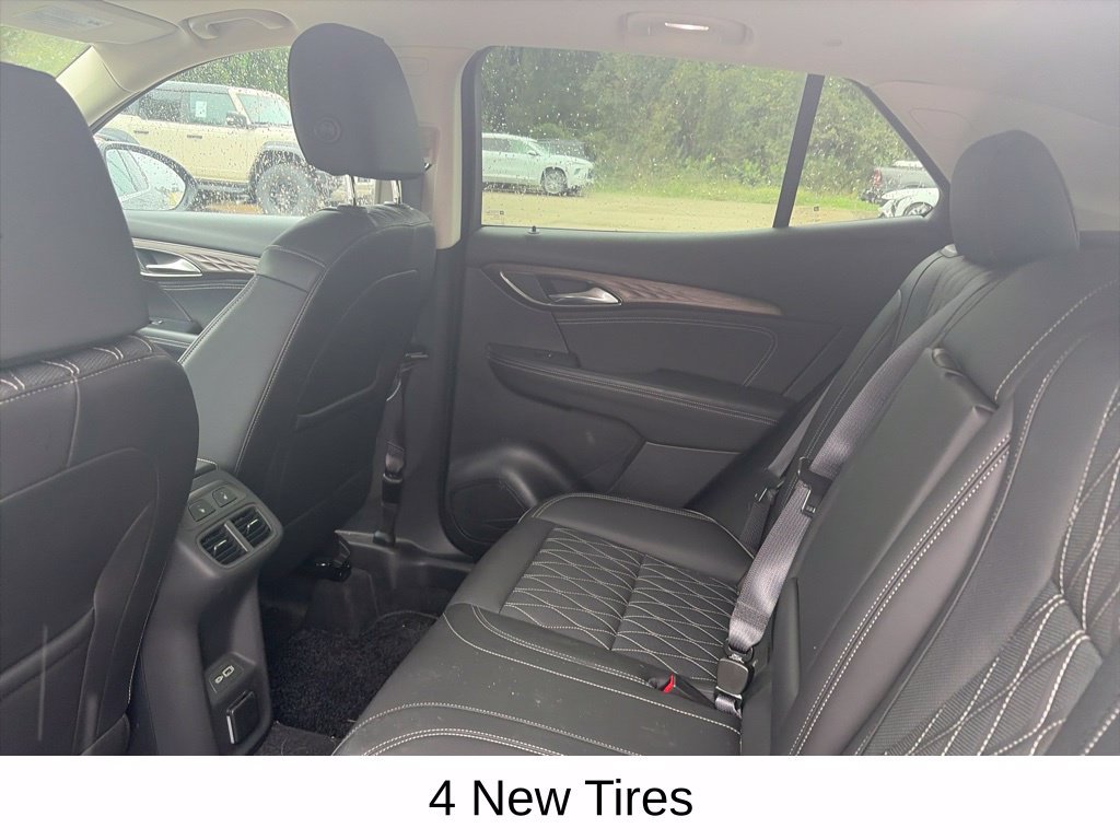 Used 2023 Buick Envision Avenir AWD/4WD image 11